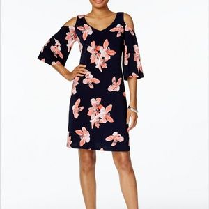 Connected Floral Print cold-shoulder dress